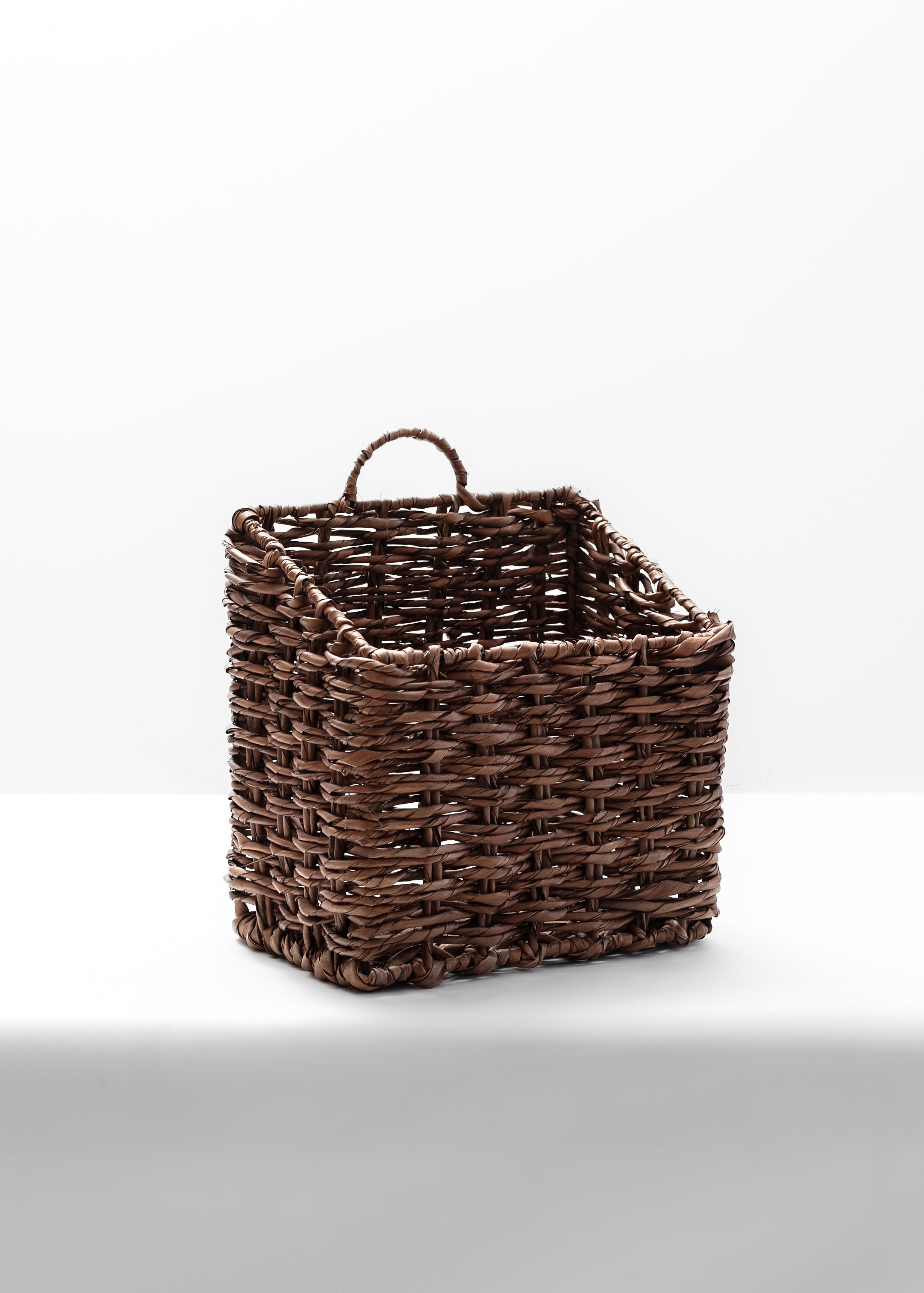 Willow Wall Basket